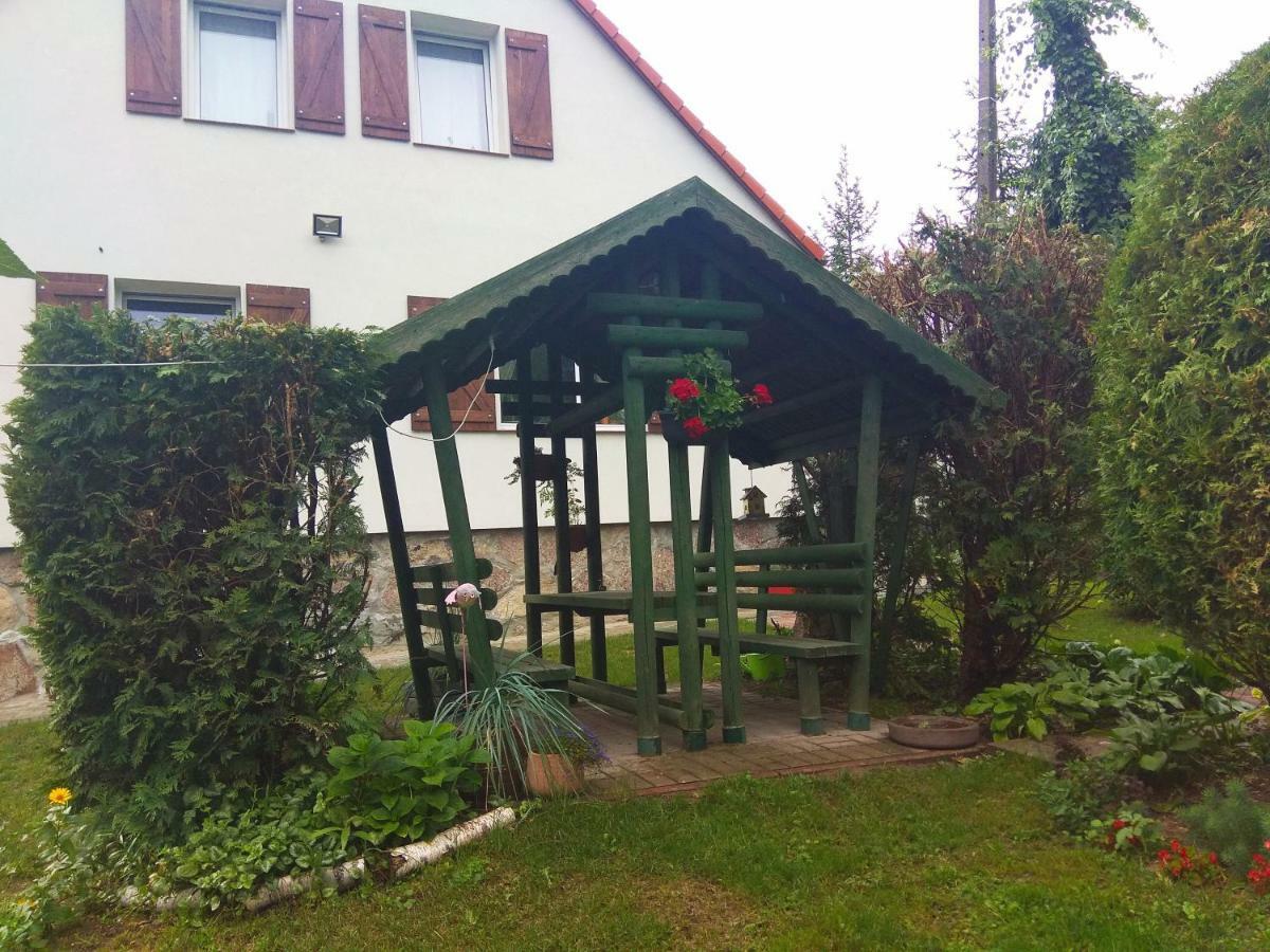 W Starej Szkole - Agroturystyka Pieczarki Eksteriør bilde